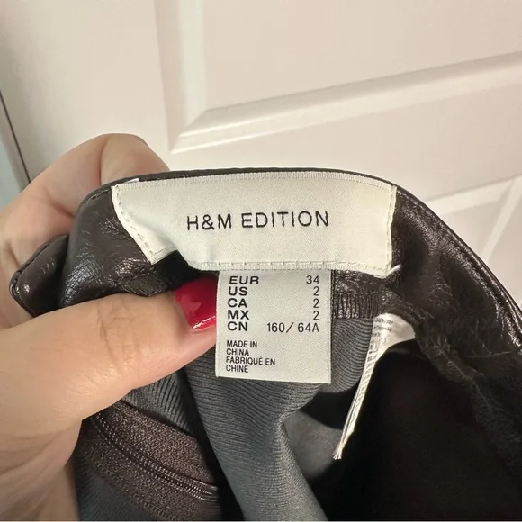 H&M Edition (2) Chocolate Brown Coated Leather Look Skirt- A Line Midi Length - Picture 7 of 9